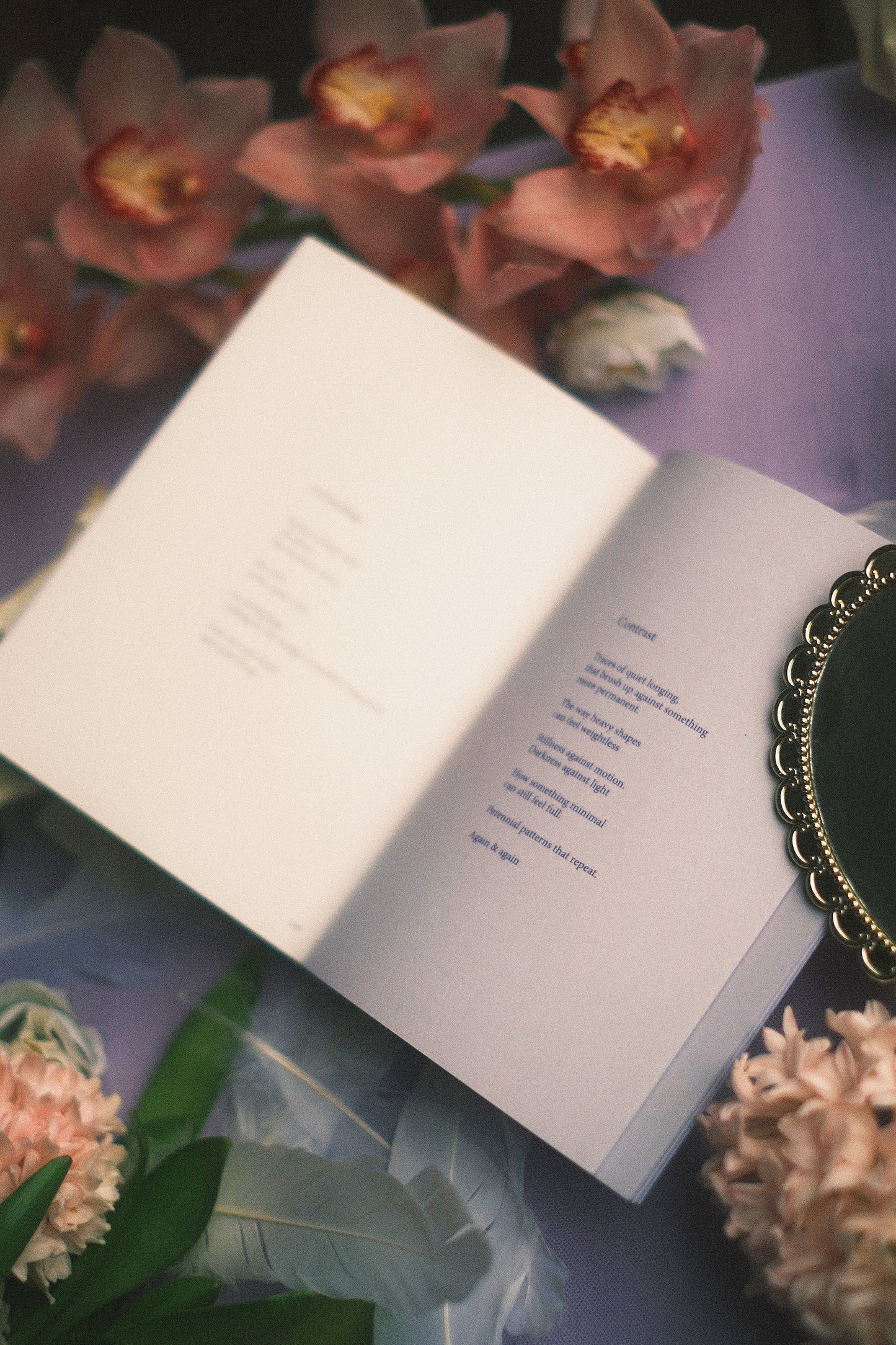 [Art Book] Of Dreams & Fuchsia [Pre-Order]